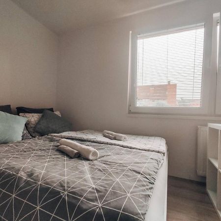 Studio Apartment Sanya #2 卢布尔雅那 外观 照片